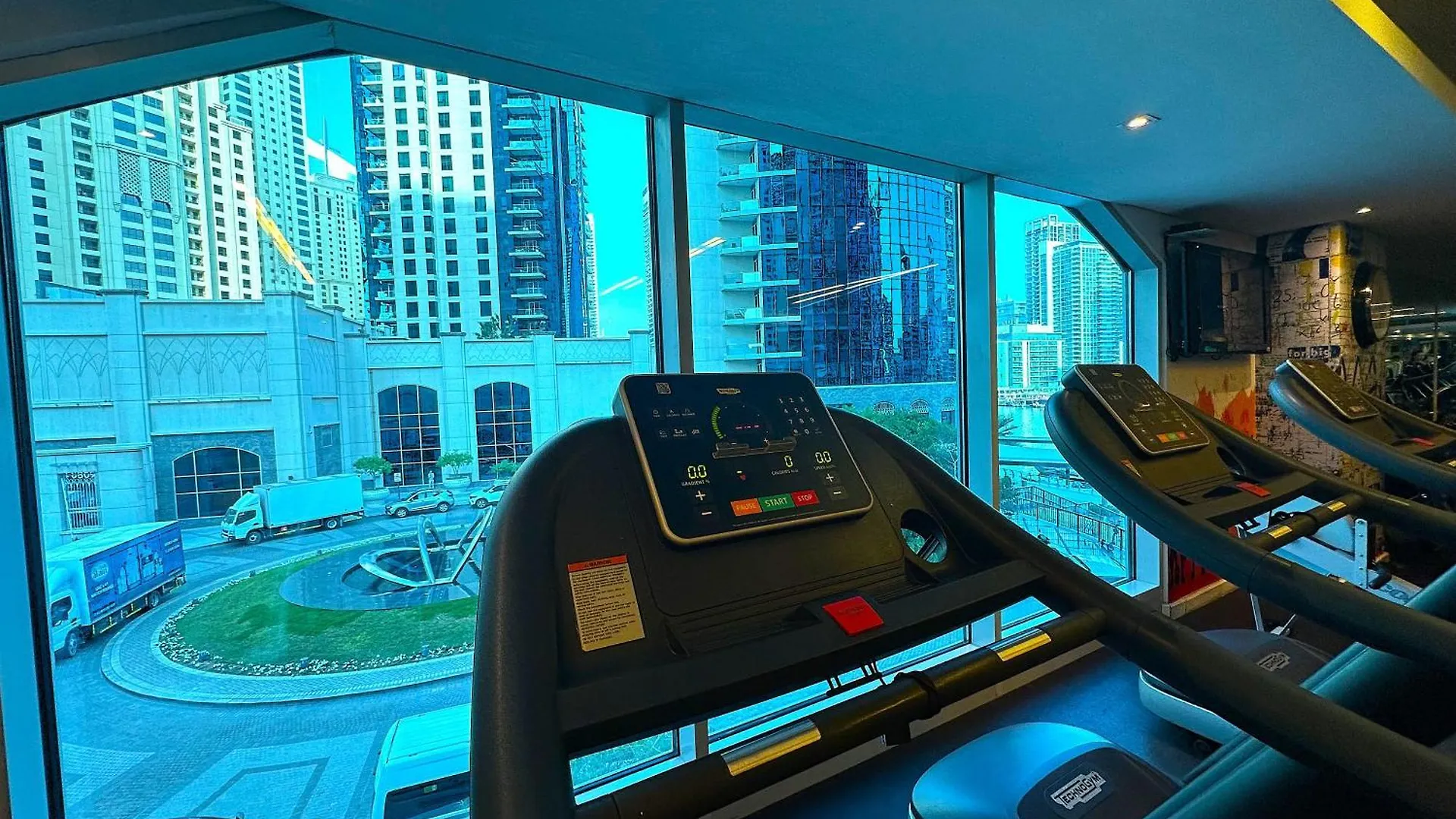 Family Friendly Spacious Best Location Marina Walk And Jbr Walk Dubai United Arab Emirates